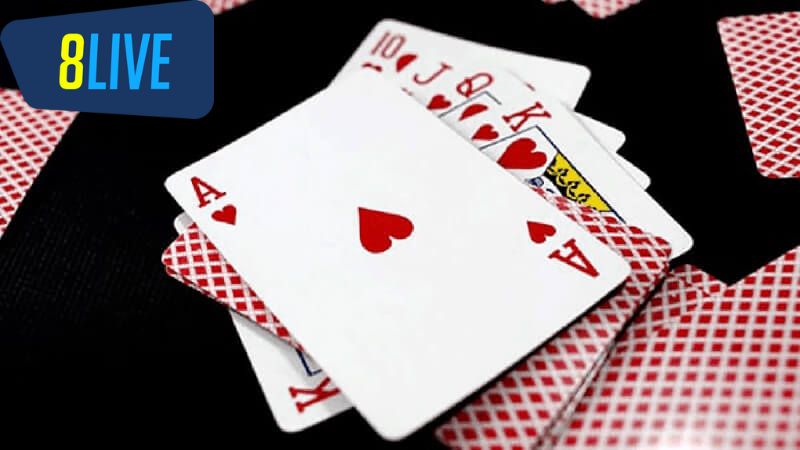 Luật Chơi Và Chiến Thuật Trong Bài Sâm Lốc Tại 8live